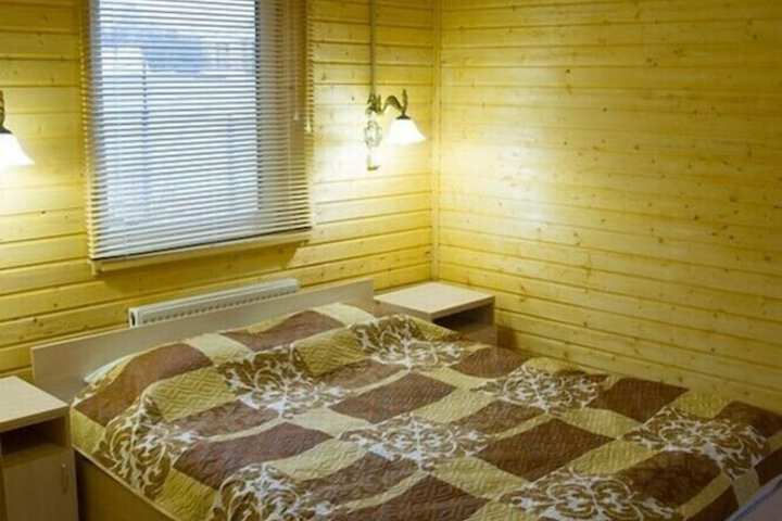 Room 22 of 46