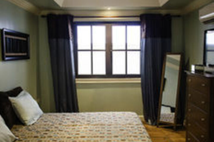 Room 6 of 23