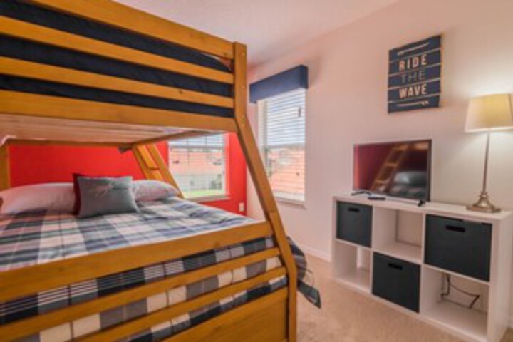 Room 48 of 81