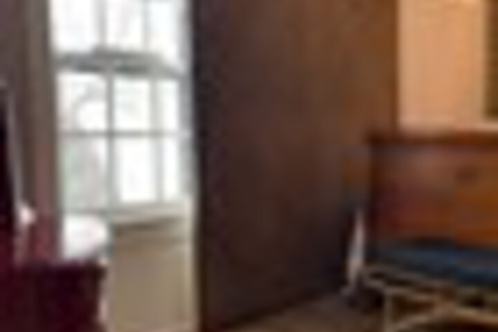 Room 65 of 117