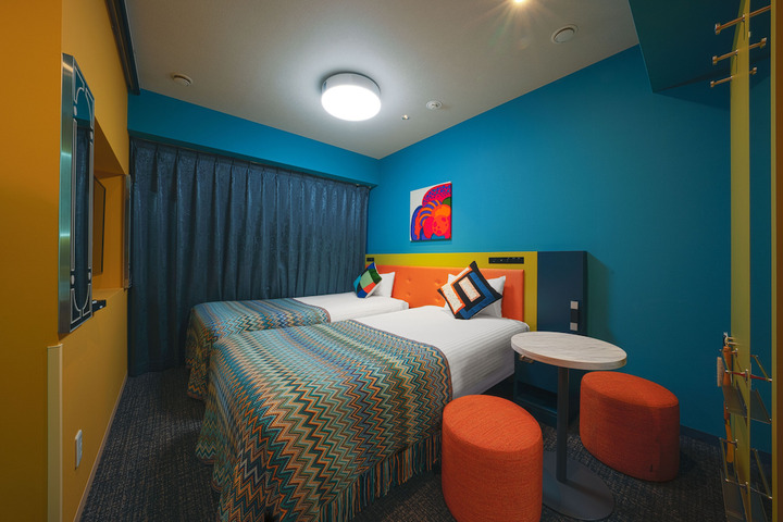 Room 14 of 48