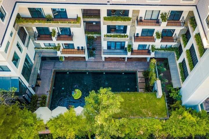 Pool 48 of 147