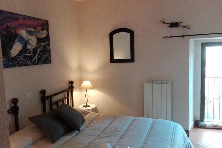 Room 17 of 114