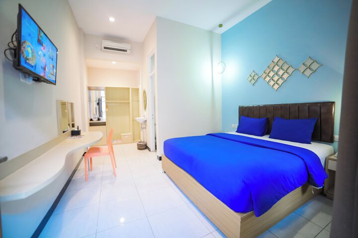 Room 14 of 42