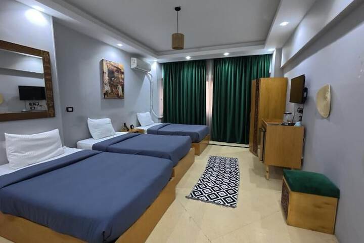 Room 14 of 31
