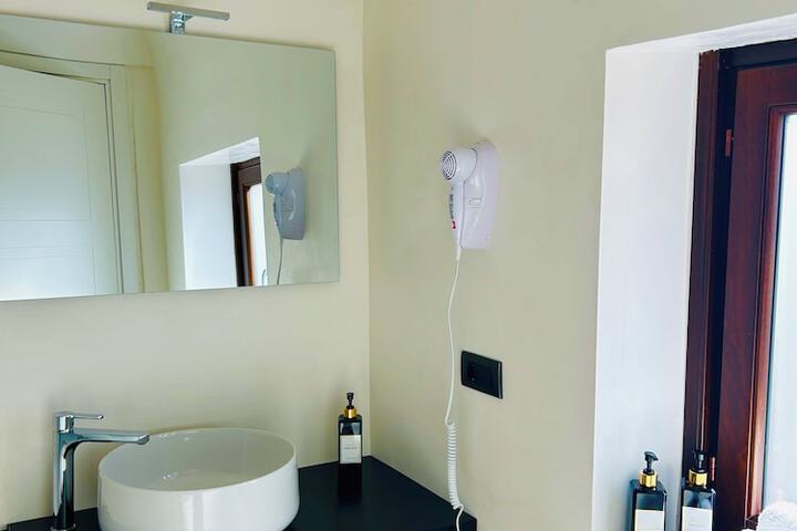 Room 161 of 183