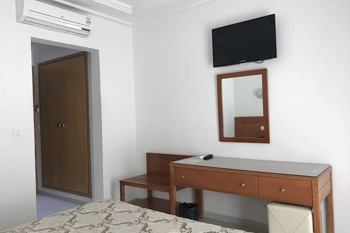 Room 5 of 53
