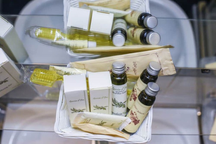Room amenity