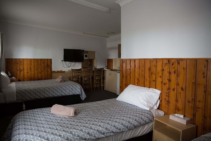 Room 17 of 47