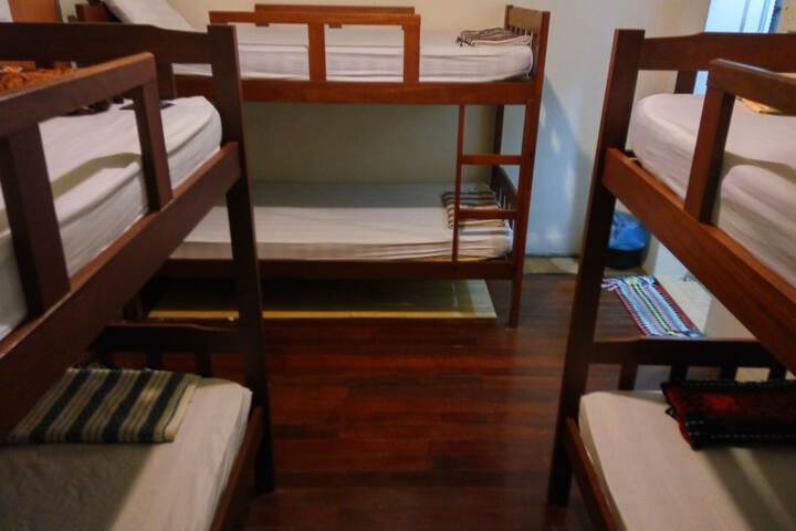 Room 29 of 132