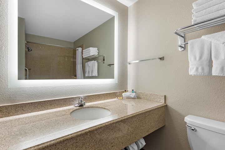 Clean Restrooms