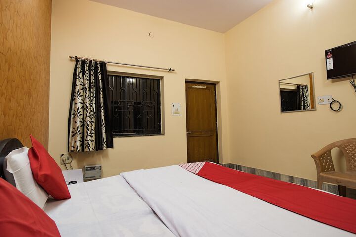 Room 14 of 26
