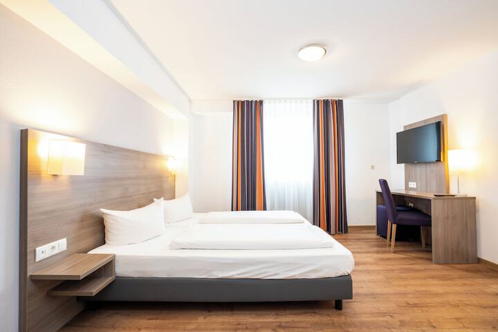 Room 26 of 55