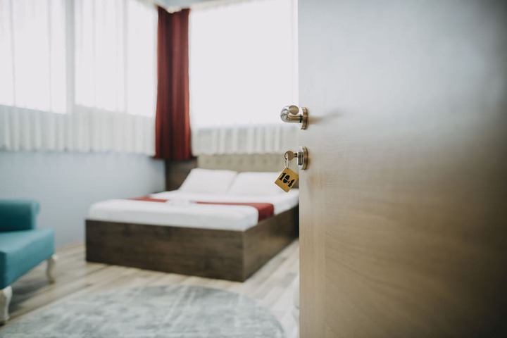 Room 2 of 13