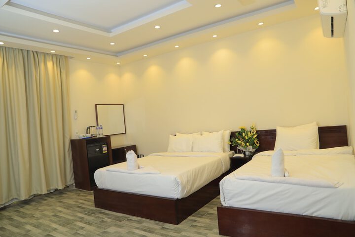 Room 25 of 109