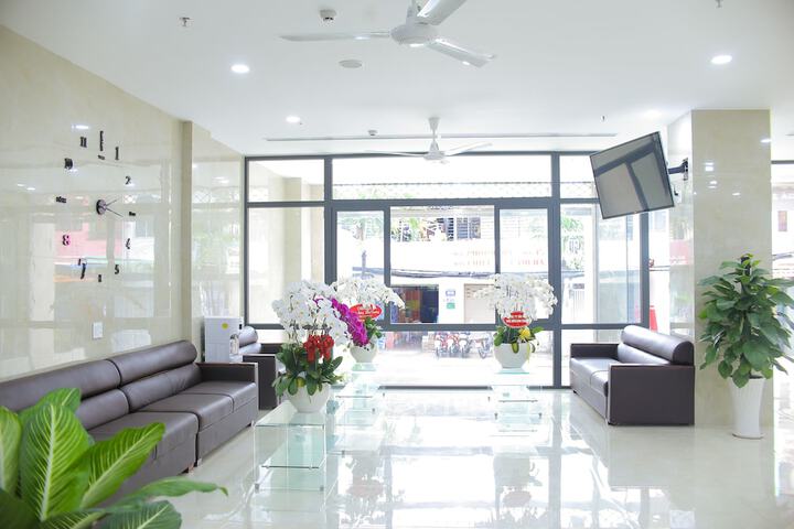 Hotel Interior 9 of 33