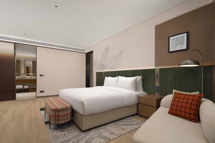 Room 18 of 49