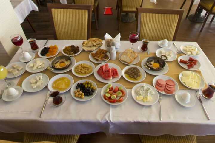 Breakfast/Coffee Service 13 of 17