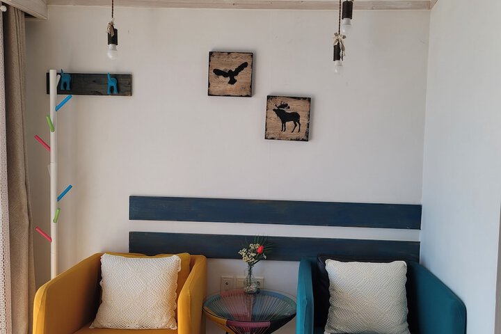 Room 28 of 53