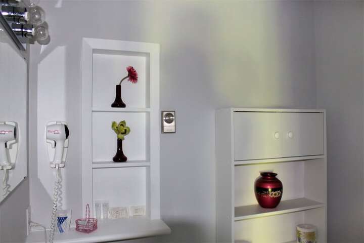 Room 52 of 132