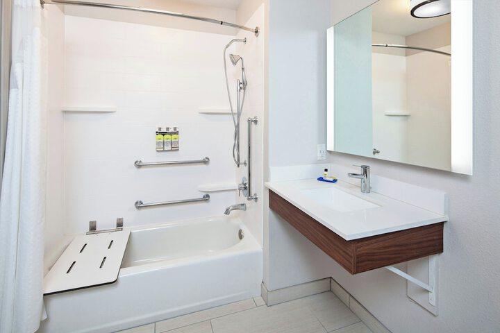 Bath Interior
