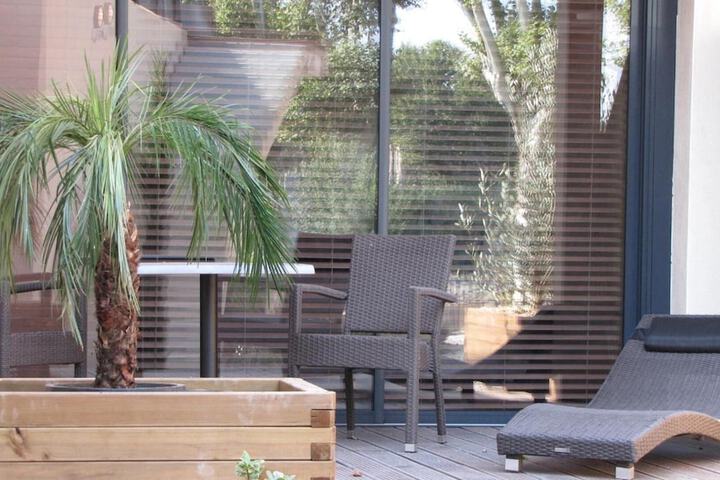 Terrace/Patio 23 of 70