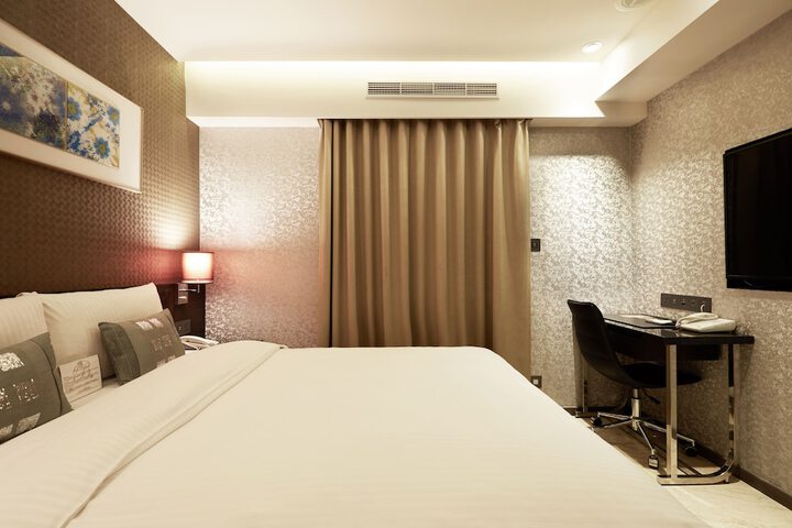 Room 21 of 55