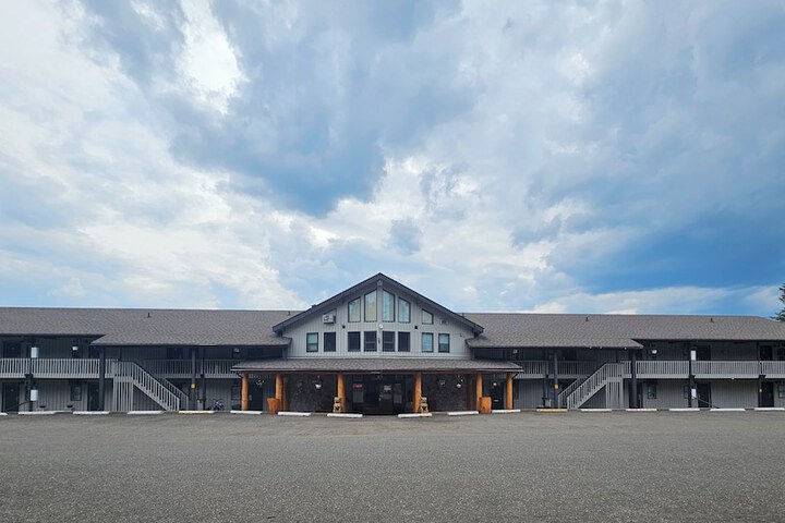 108 Golf Resort in 108 Mile Ranch, BC