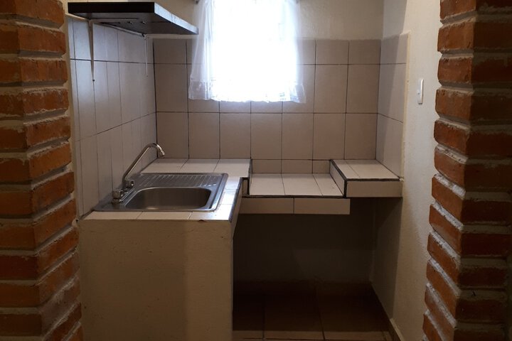 Room 16 of 94