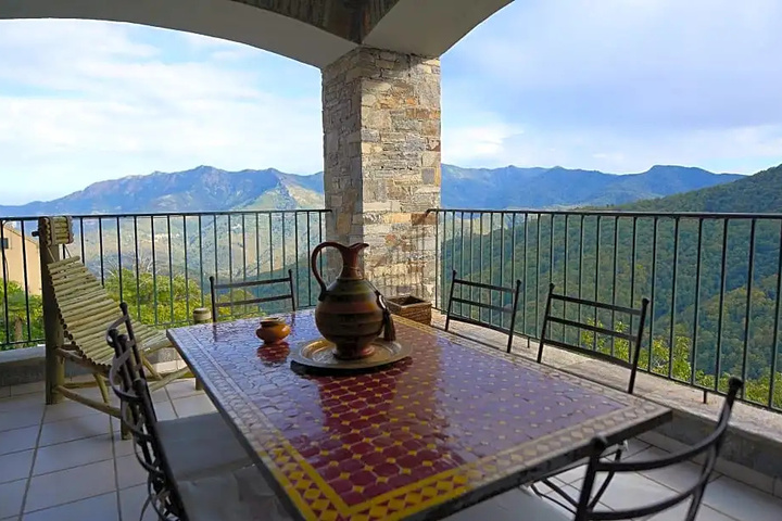 Terrace/Patio 7 of 23