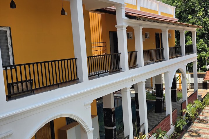 Hotel 35 of 42