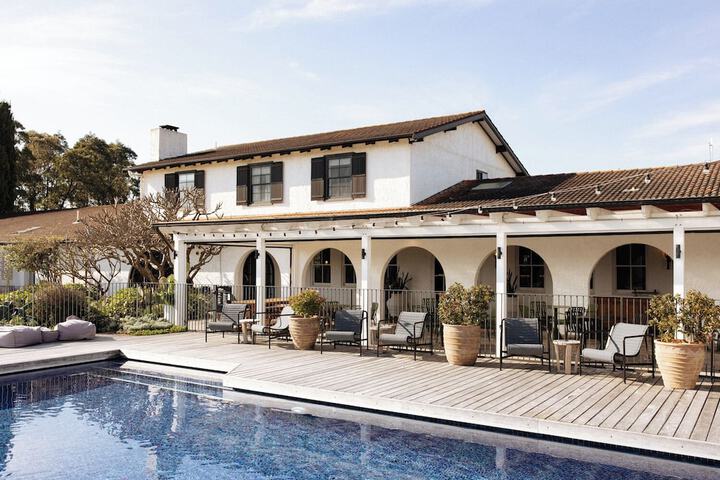 Pool 66 of 120