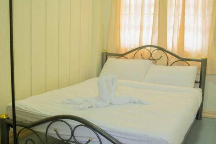 Room 19 of 61