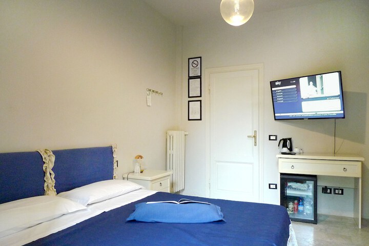 Room 25 of 155