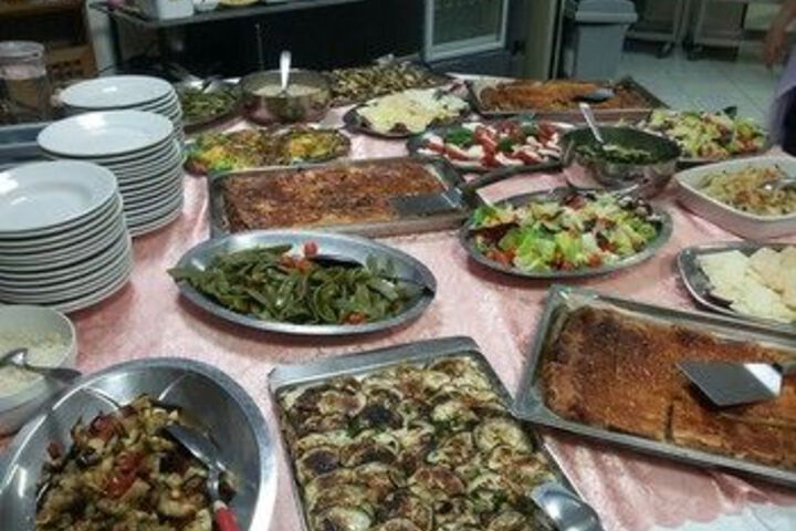 Dining 20 of 76