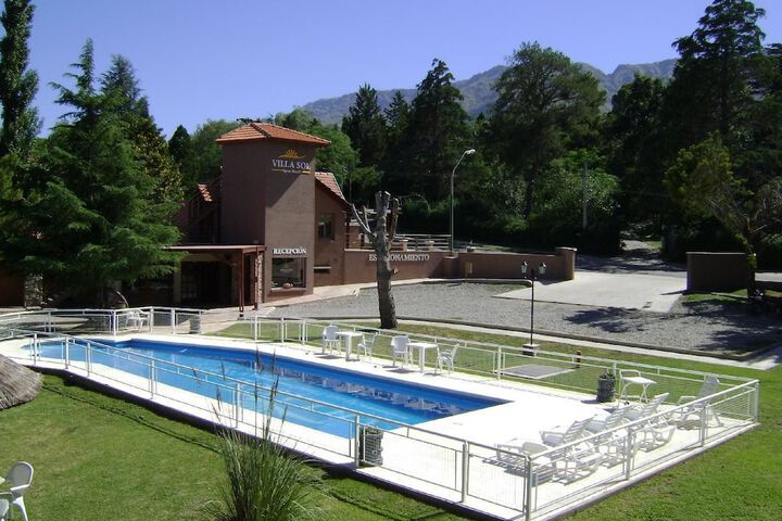 Pool 8 of 10