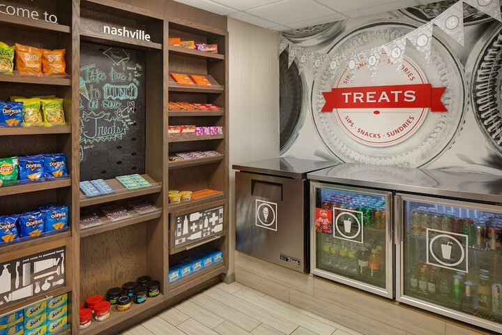 Snack bar