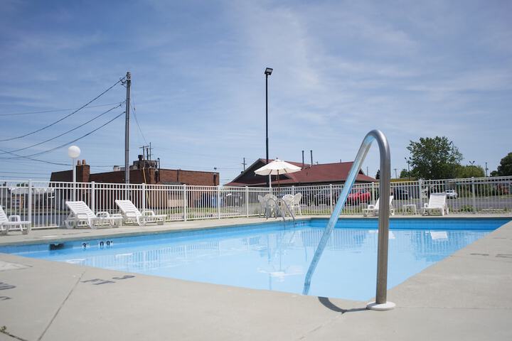 Outdoor pool