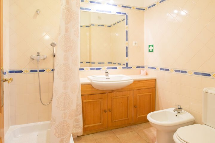 Room 15 of 21