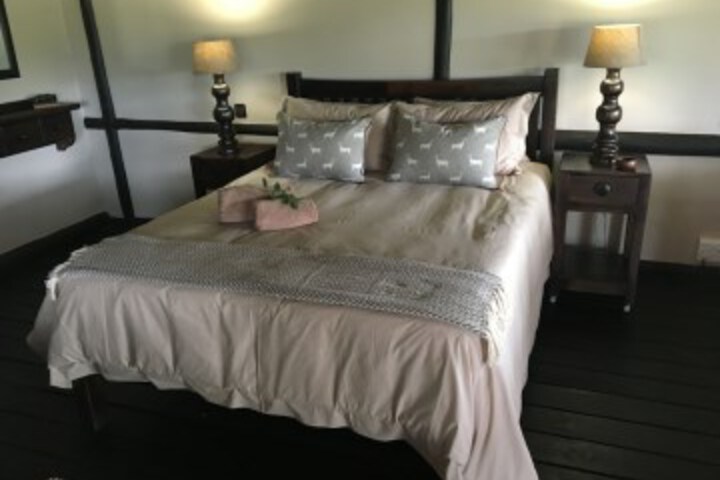 Room 2 of 35