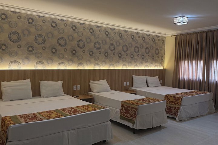 Room 43 of 102