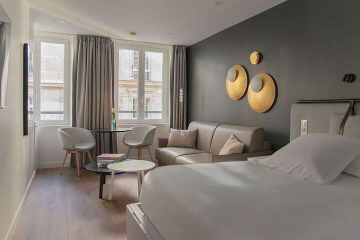 Room 22 of 50
