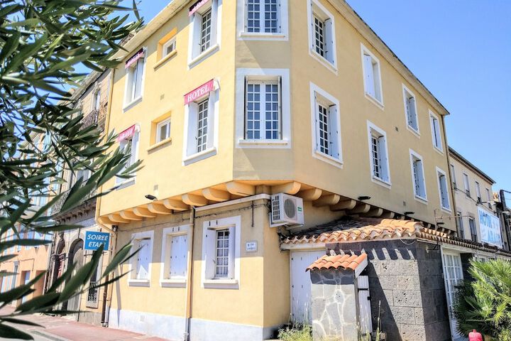 Hôtel Araur