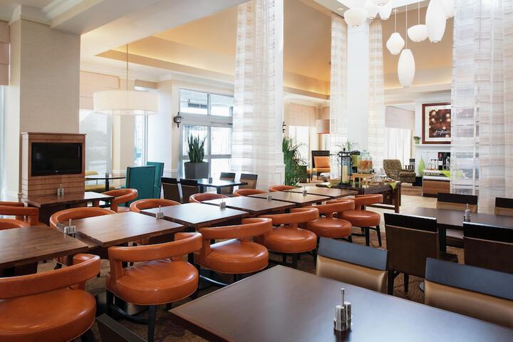 Dining Photos