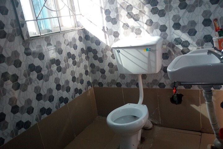 Room 15 of 20