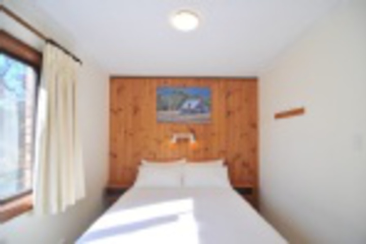 Room 602 of 693
