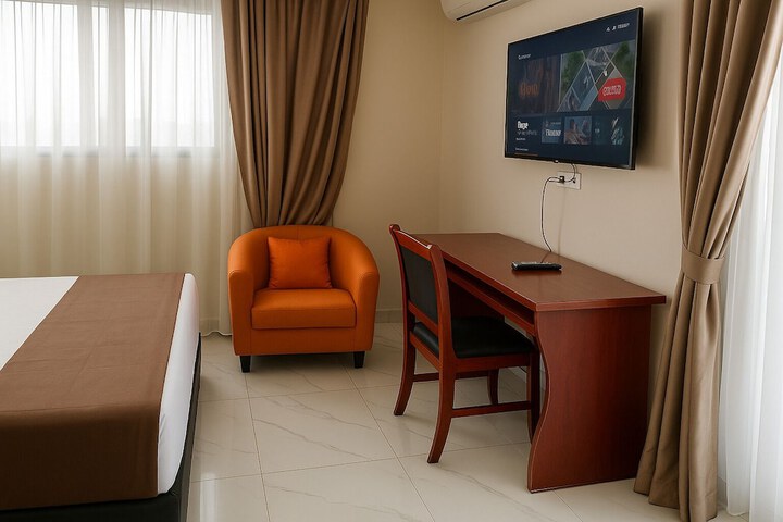Room 10 of 19