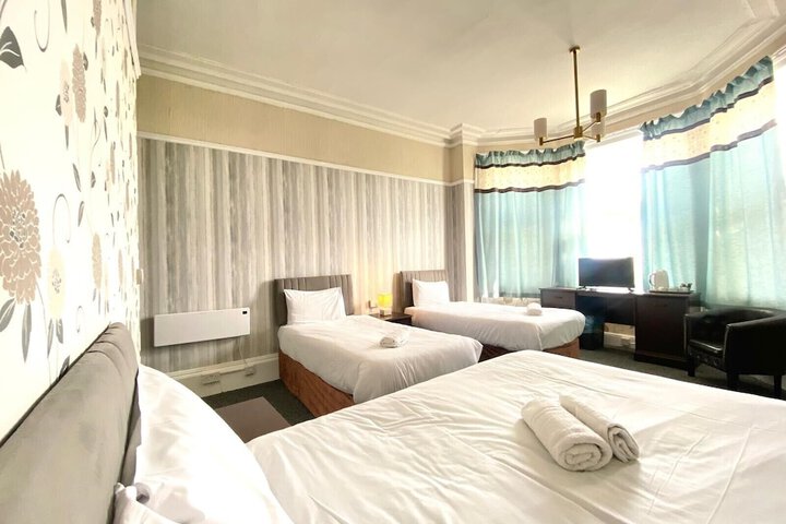 Room 38 of 99