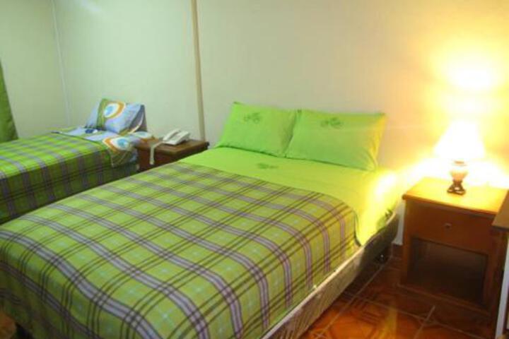 Hotel Heliconias