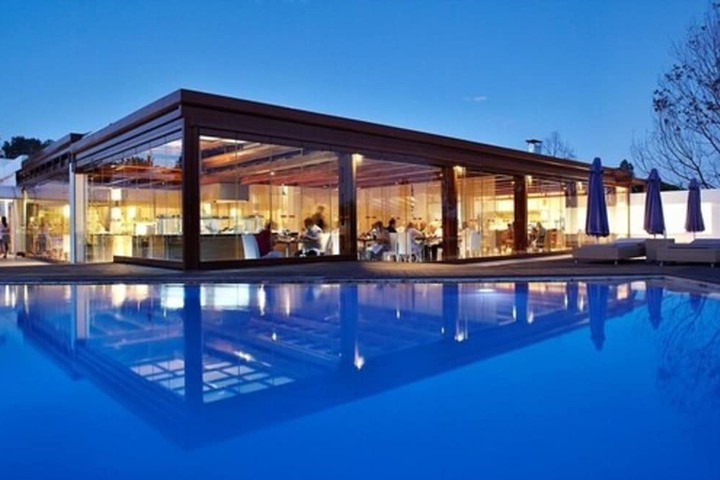 Pool 69 of 151